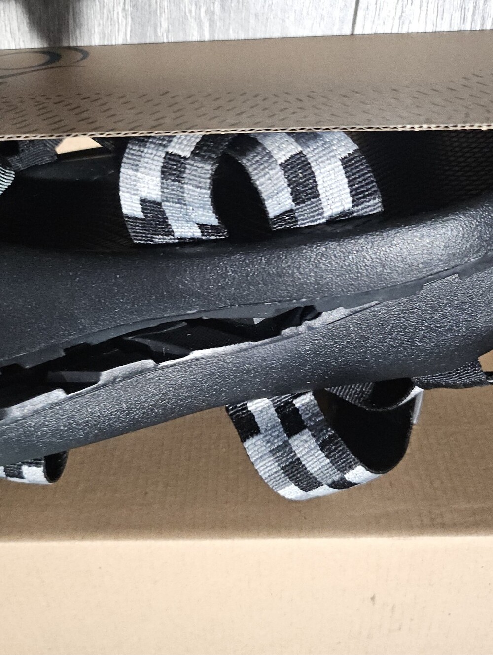 Classic Men's Black Sandals with Gray Checkered Straps
